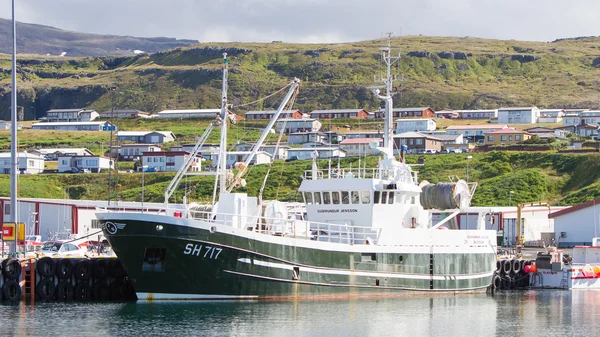 Grundarfjordur, Ισλανδία - 1 Αυγούστου 2016? Αλιευτικών σκαφών από την — Φωτογραφία Αρχείου