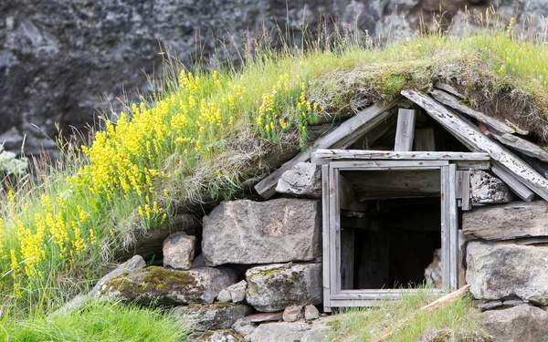 Verlassene isländische Häuser — Stockfoto