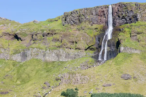 Nahaufnahme eines Wasserfalls — Stockfoto