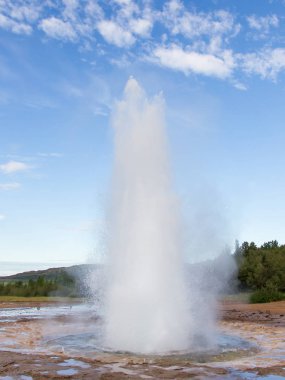 Strokkur Erüpsiyonu İzlanda Geysir alanında