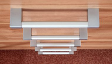 Çekmeceli modern dolap