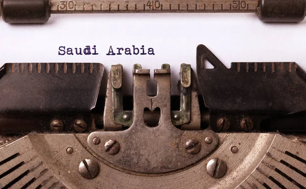 Alte Schreibmaschine - saudi arabia — Stockfoto