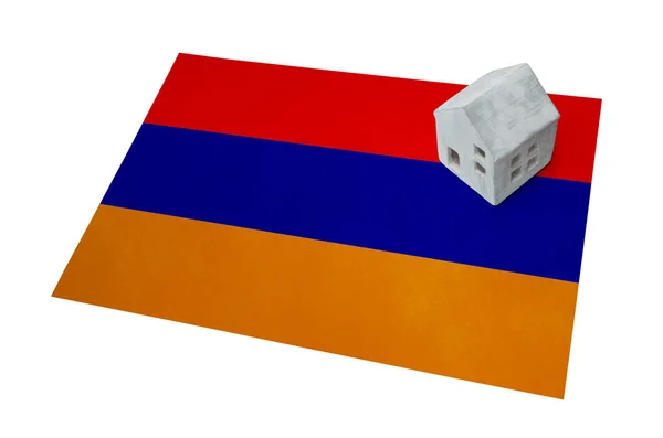 Piccola casa su una bandiera - Armenia — Foto Stock
