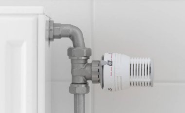 Radyatör, kullanılan ve tozlu Isıtma sıcaklık topuzu