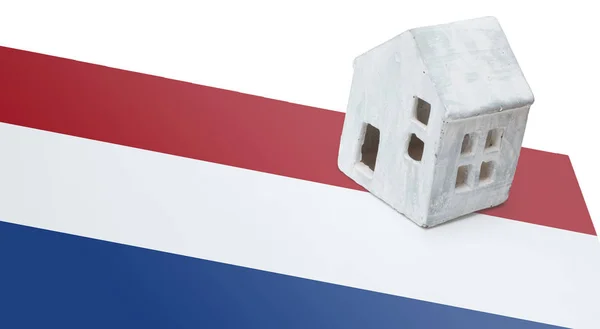 Litet hus på en flagga - Nederländerna — Stockfoto