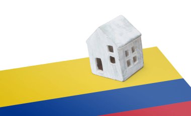 Bir bayrak - Kolombiya üzerinde küçük ev