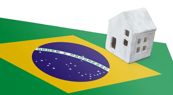 La casita sobre la bandera - Brasil — Foto de Stock