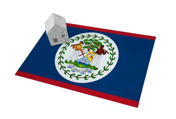 Huisje op een vlag - Belize — Stockfoto