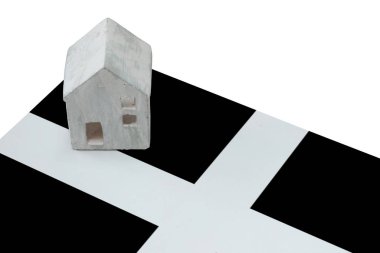 Bir bayrak - Cornwall üzerinde küçük ev