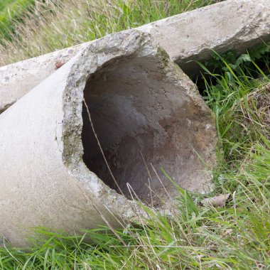 Hollanda terk edilmiş yol
