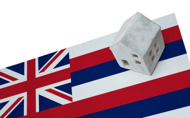 Bir bayrak - Hawaii üzerinde küçük ev
