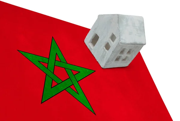 Malý domek na vlajce - Maroko — Stock fotografie