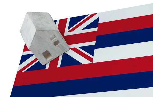 Piccola casa su una bandiera - Hawaii — Foto Stock