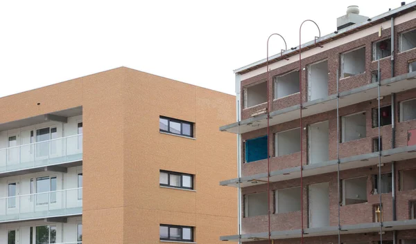 Démolissant un bloc d'appartements — Photo