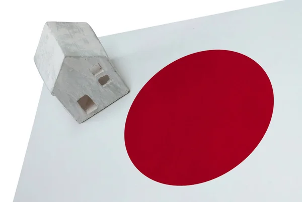 小房子上的国旗-日本 — 图库照片