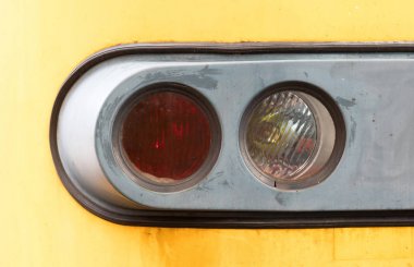 Bir tren Far parlayan portre