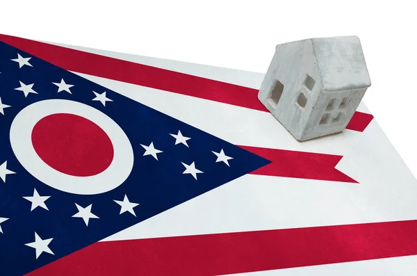 Small house on a flag - Ohio — Stock Photo, Image