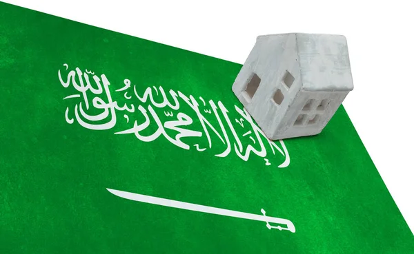 Pequeña casa en una bandera - Arabia Saudita — Foto de Stock