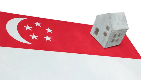 Mały dom na flagę - Singapur — Zdjęcie stockowe