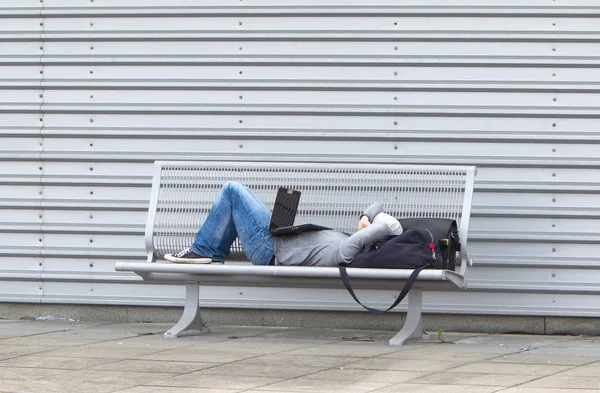 Tired man taking a break — Stock Photo, Image