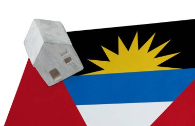 Bir bayrak - Antigua ve Barbuda üzerinde küçük ev