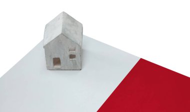 Bir bayrak - Malta üzerinde küçük ev