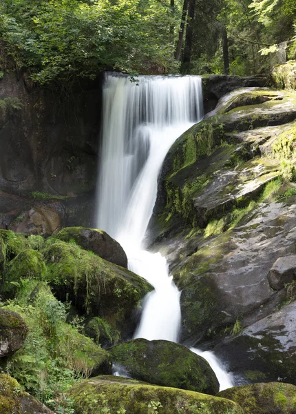 Triberger Wasserfälle, einer der höchsten Wasserfälle Deutschlands — Stockfoto