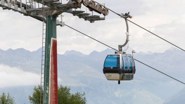 Teleferik kablo booth veya araba