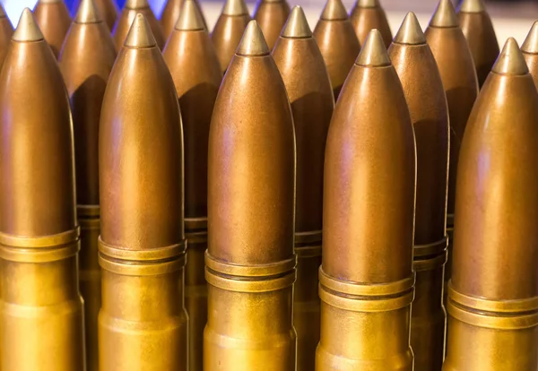 Deniz savaşları için kullanılan büyük kabukları