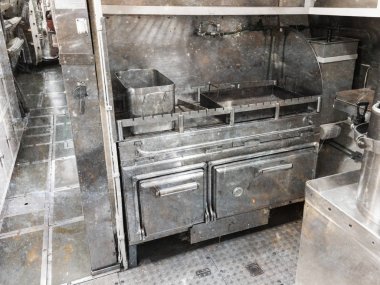 Eski bir denizaltı - mutfak iç