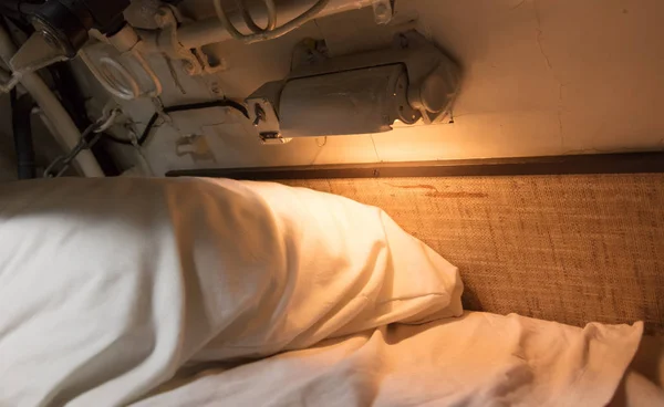 Interieur van een oude submarine - Bed — Stockfoto