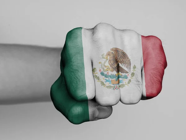 Vuist van een man ponsen - Mexico — Stockfoto