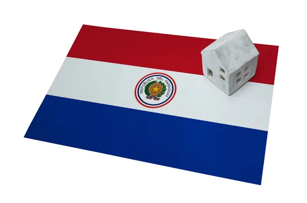 Huisje op een vlag - Paraguay — Stockfoto