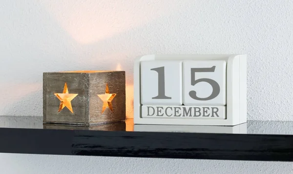Biały blok kalendarza obecna Data 15 i miesiąca grudnia — Zdjęcie stockowe