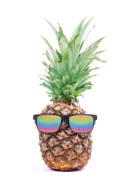 Vicces ananász napszemüveggel — Stock Fotó