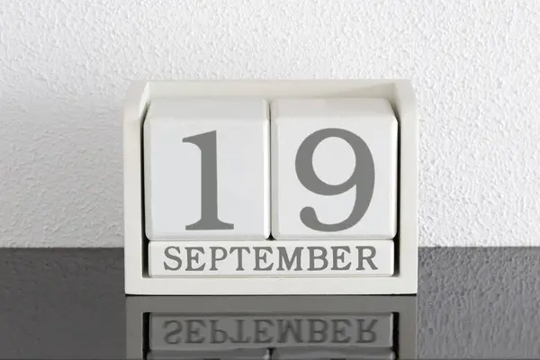 White block calendar present date 19 and month September — Stock Photo, Image