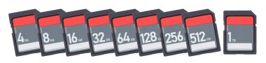 Beyaz arka plan üzerinde - izole bellek kartları 1t ile 4gb arasında değişir