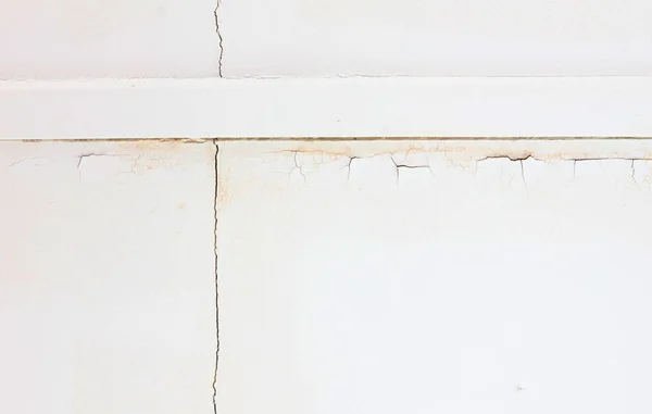 Wasser beschädigte Decke und Wand — Stockfoto