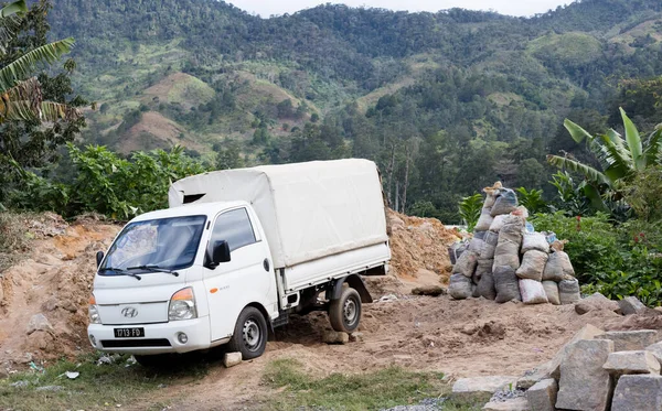 Madagascar on july 28, 2019 - Small van waiting to be loaded wit — Stock Photo, Image