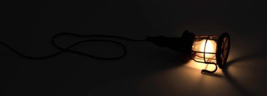 70 'lerden kalma eski model bir ışık.