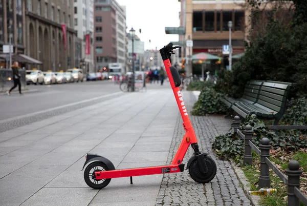 Berlin, Allemagne - décembre 2019 : La mobilité électrique en Allemagne : jeter — Photo