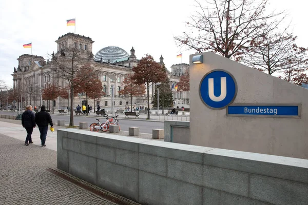 Berlín Alemania Diciembre 2019 Estación Metro Bundestag Berlin Bahn — Foto de Stock