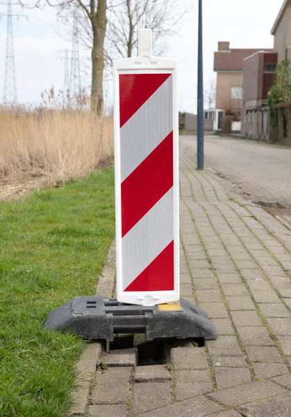 Тротуарная Плита Требующая Ремонта Нидерланды — стоковое фото