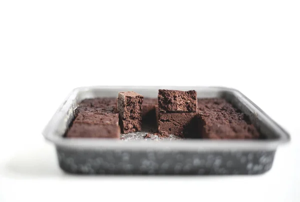 Sağlıklı organik siyah çikolatalı brownie.