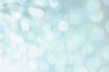 Yağmur damla bokeh mavi zemin üzerine