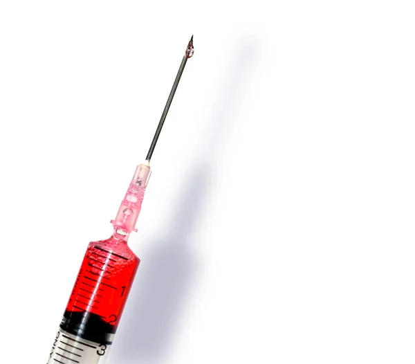 Vaccin Rouge Seringue Plastique Avec Une Aiguille Médicale Isolée Sur — Photo