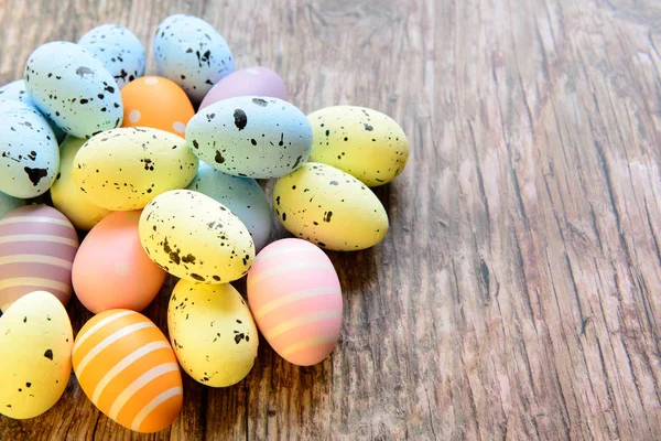 Пасхальные яйца для христианского праздника — стоковое фото