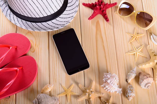 Denizde yaz tatili için nesneleri