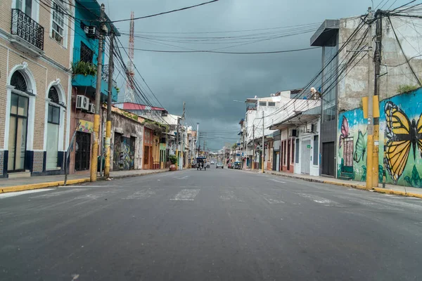 Iquitos 'ta bir sokak. Telifsiz Stok Fotoğraflar