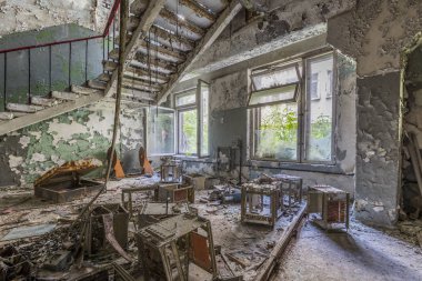 Terk edilmiş radar istasyonu Pripyat Duga